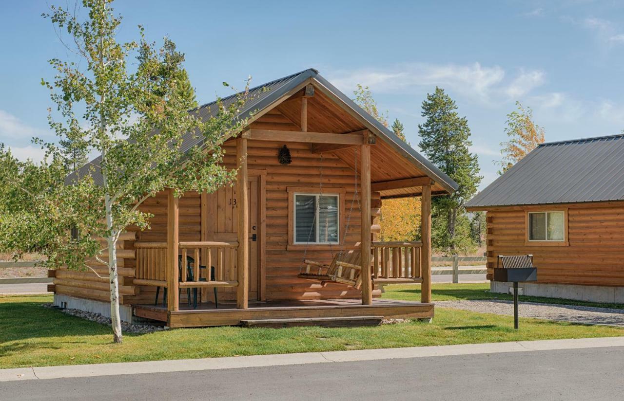 Yellowstone Grizzly RV Park&Cabins Villa West Yellowstone Esterno foto